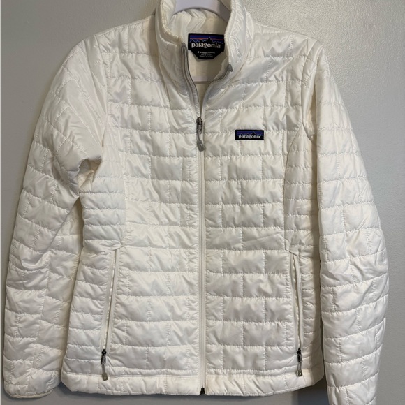 Patagonia Jackets & Blazers - Patagonia Women's White Puffer Jacket